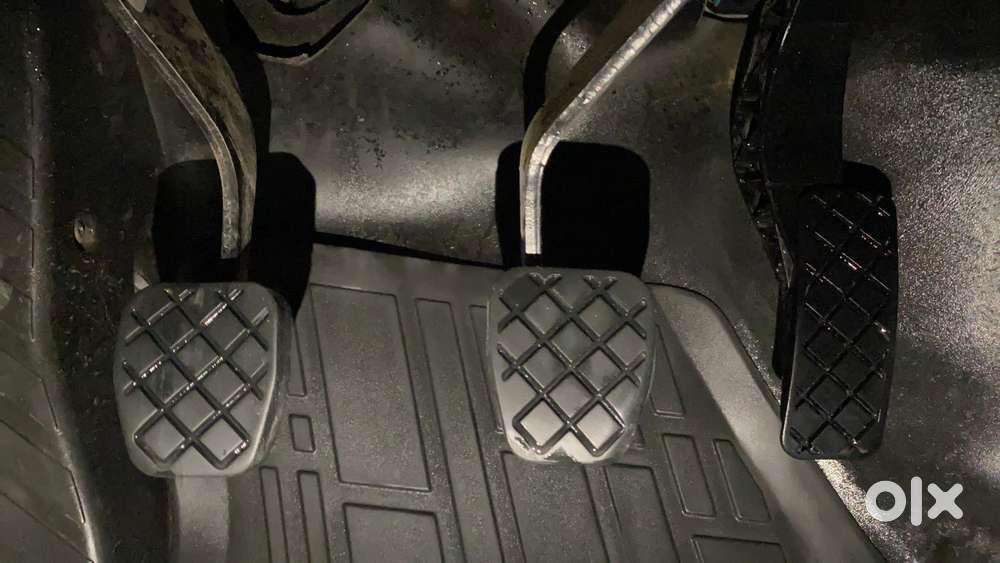 Skoda Slavia 1.0 Ambition Tsi, 2022, Petrol