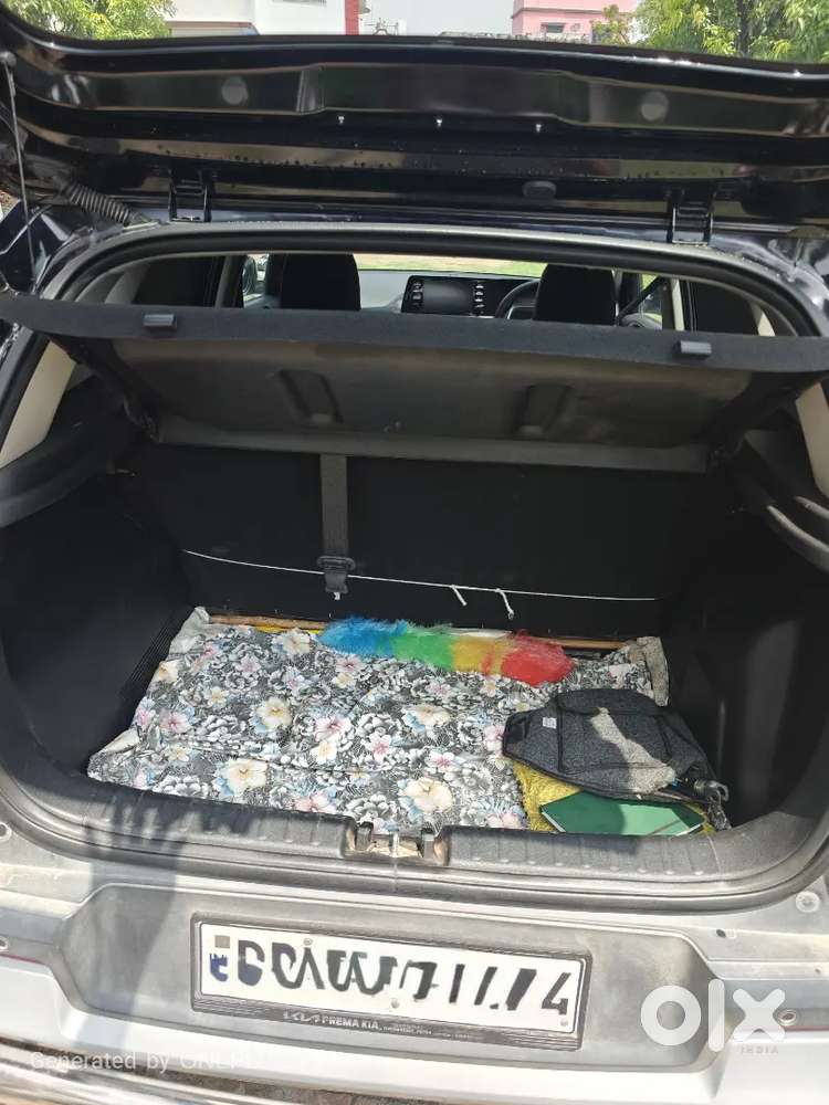 Kia Sonet Htk 2024 Petrol Manual 1st
