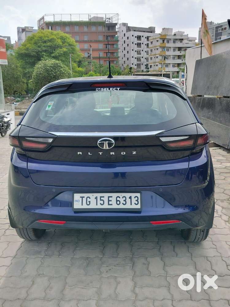 Tata Altroz 1.2 Xm Plus, 2025, Petrol