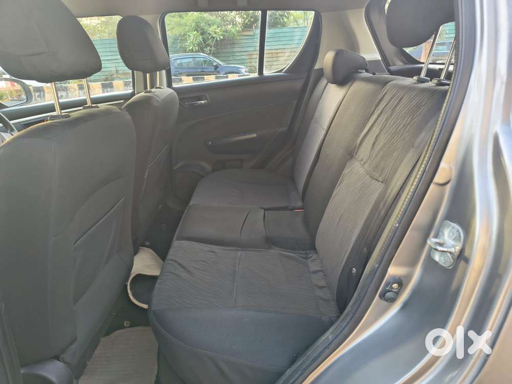 Maruti Suzuki Swift Vxi Abs Bsiv, 2016, Petrol