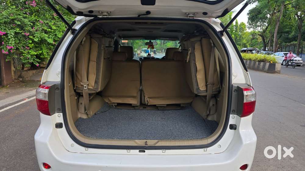 Toyota Fortuner 3.0 4x4 Manual, 2011, Diesel