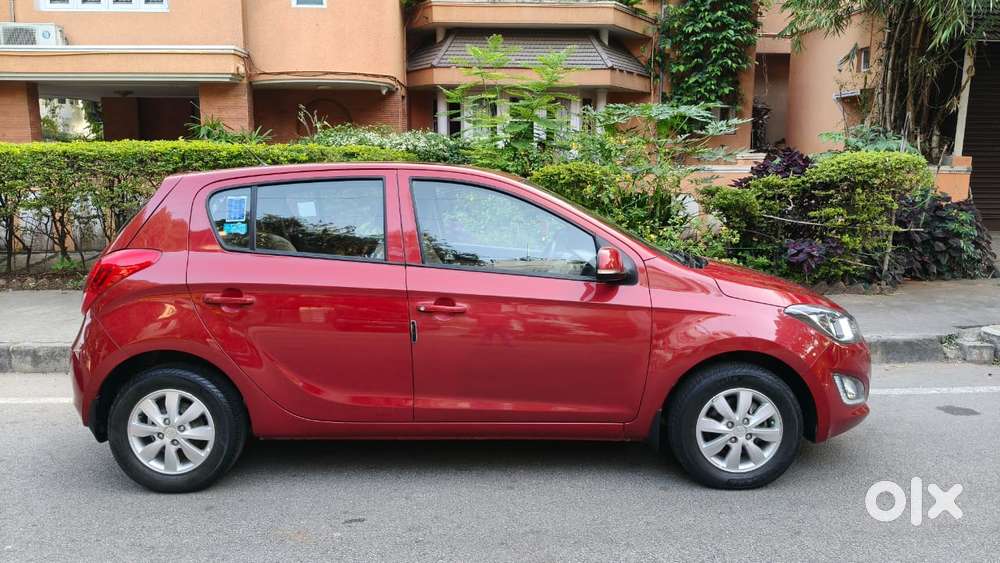 Hyundai I20 Sportz Plus, 2014, Petrol