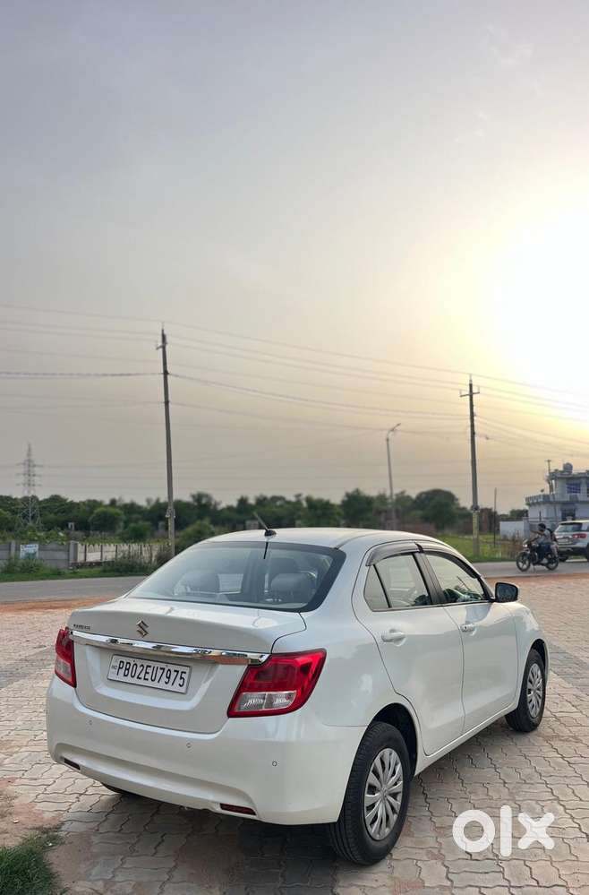 Maruti Suzuki Swift Dzire 1.3 Vxi, 2024, Cng & Hybrids