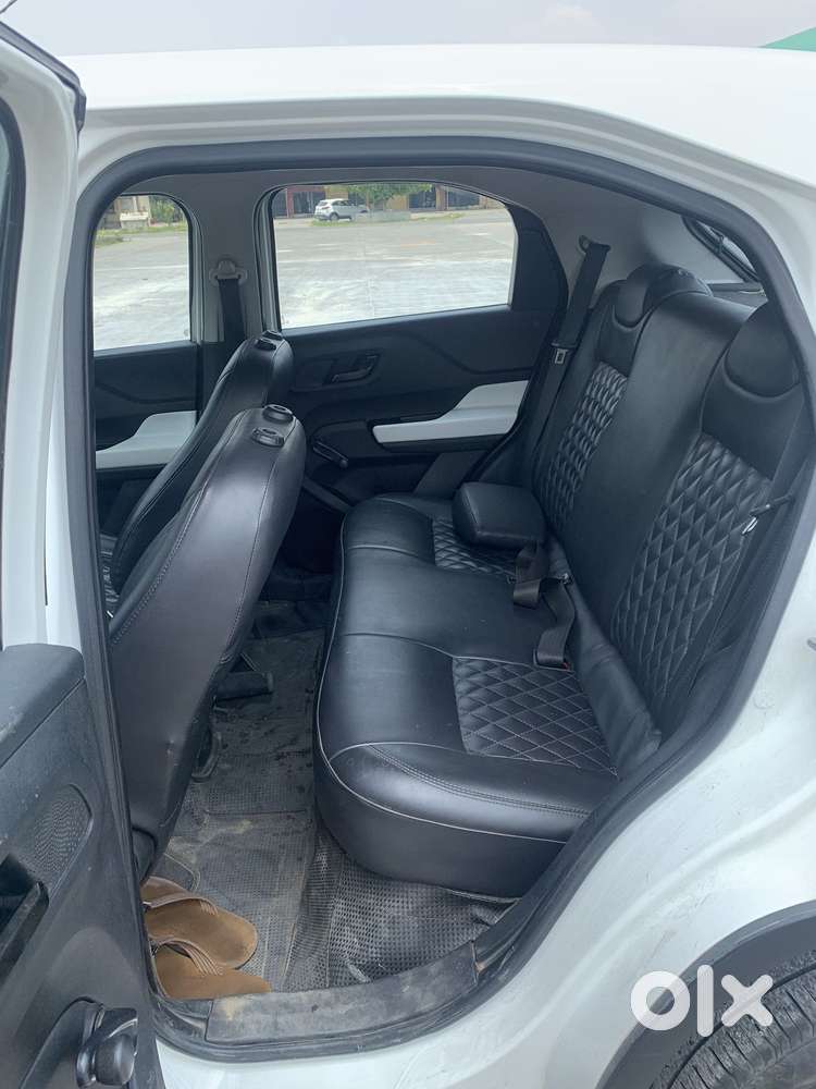 Tata Punch Pure, 2022, Petrol