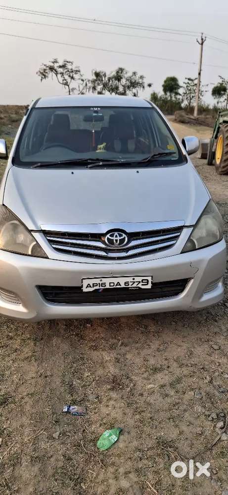 Toyota Innova 2009 Diesel 377777 Km Driven