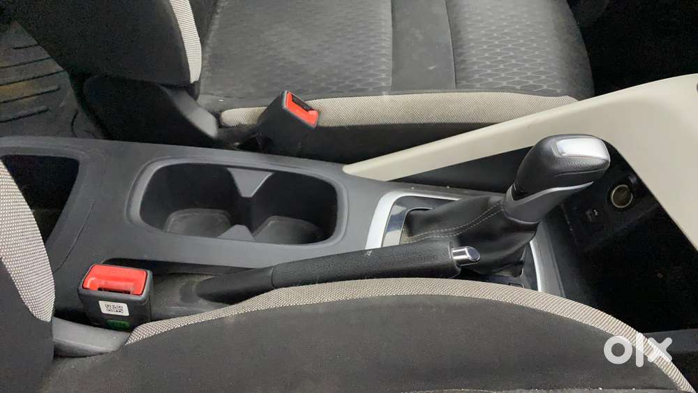 Nissan Magnite 1.0 Xv, 2022, Petrol