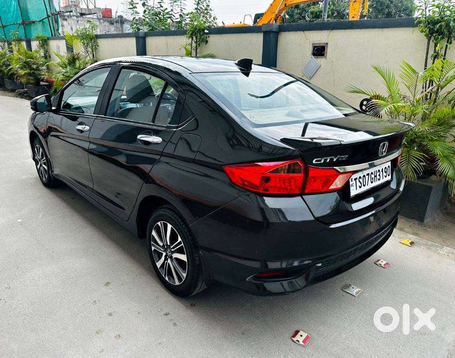 Honda City V At I-vtec, 2018, Petrol