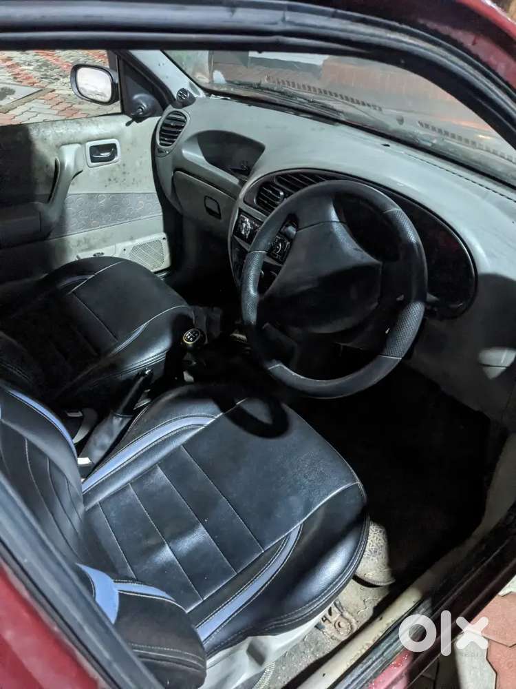 Ford Ikon Rocam 2006 Petrol