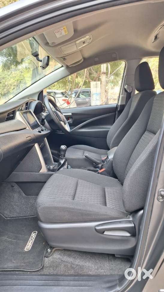 Toyota Innova Crysta [2020-ongoing] 2.4 Gx At 7 Str, 2020, Diesel