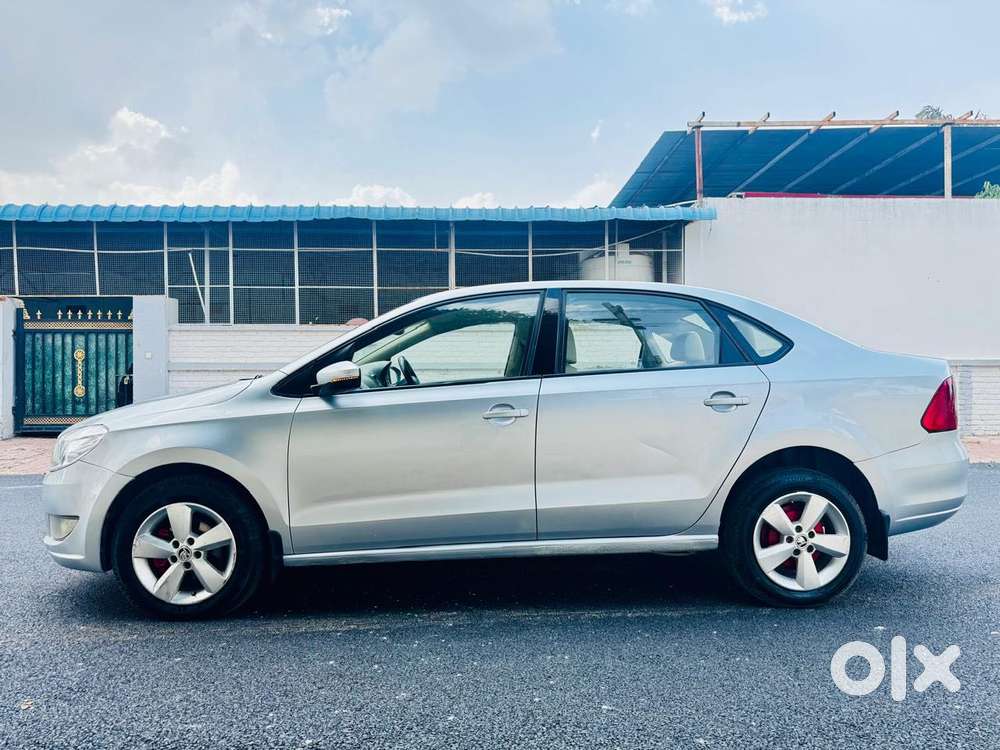 Skoda Rapid 1.5 Tdi At Elegance, 2016, Diesel