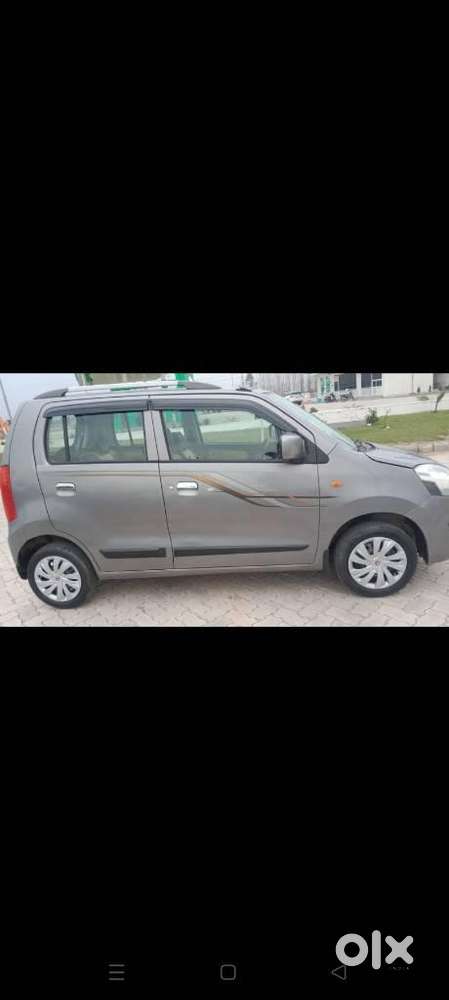 Maruti Suzuki Wagon R Vxi Optional, 2018, Petrol
