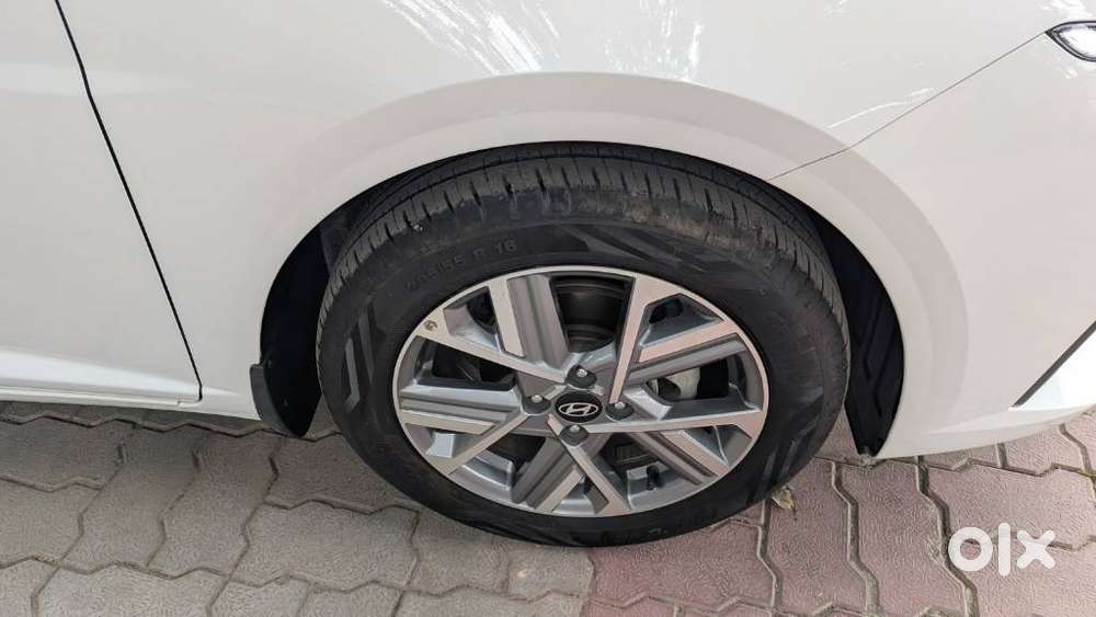 Hyundai Verna Sx (o)1.5 Vtvt [2023 - 2026], 2025, Petrol
