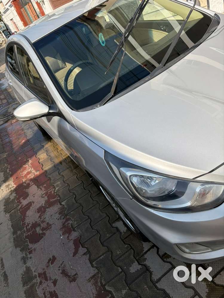 Hyundai Verna Diesel 2012 Proper Maintain And Non Accident