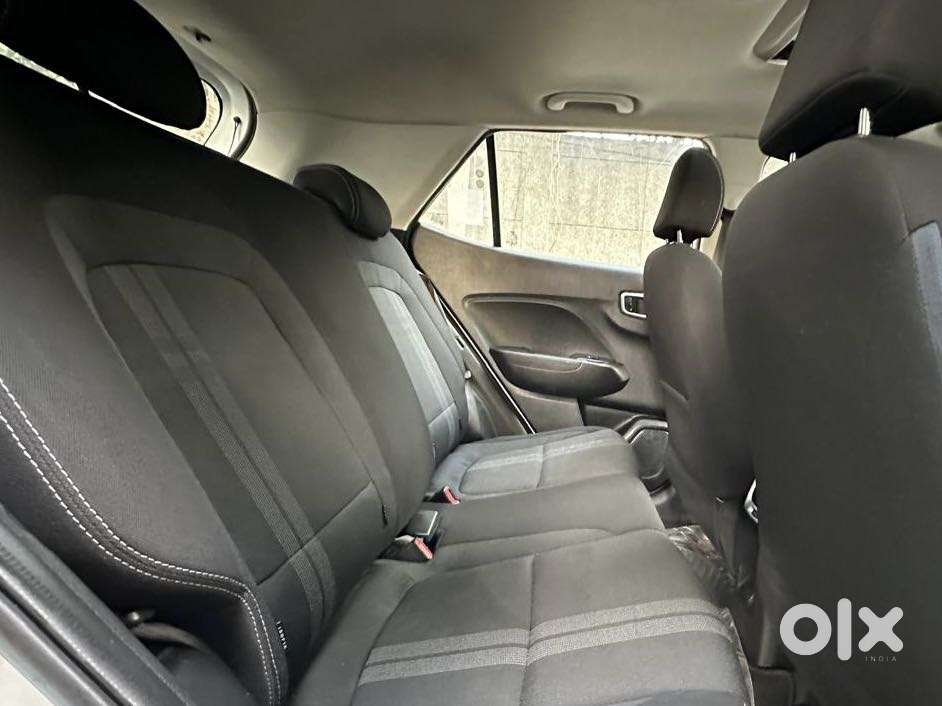 Hyundai Venue 1.0 Sx (o) Turbo Dct, 2019, Petrol