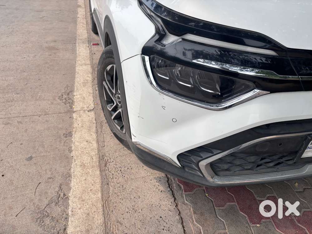 Kia Carens 2023 Petrol