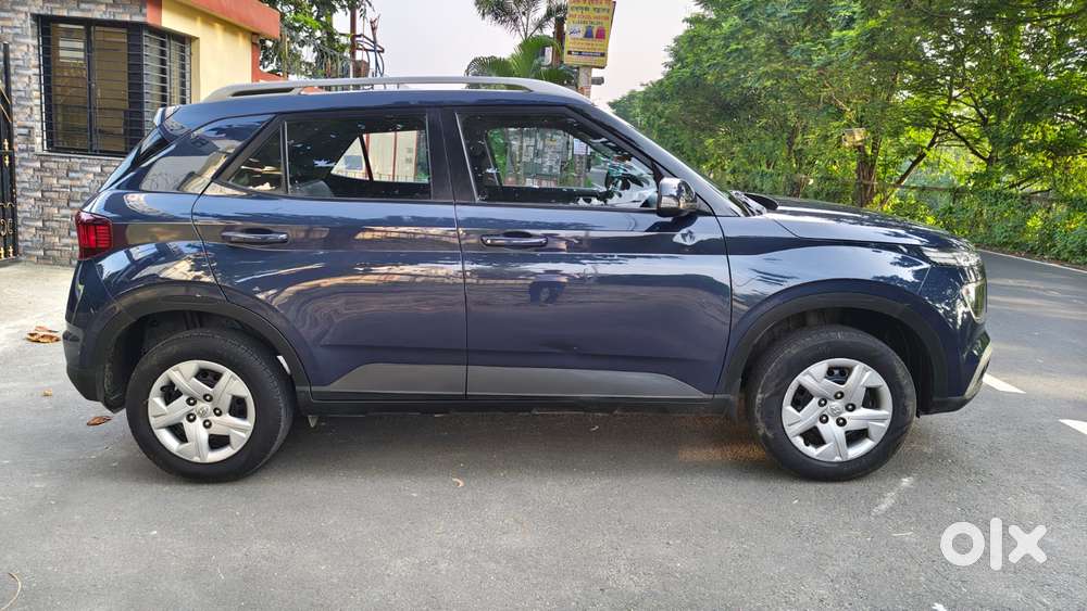 Hyundai Venue S, 2021, Petrol