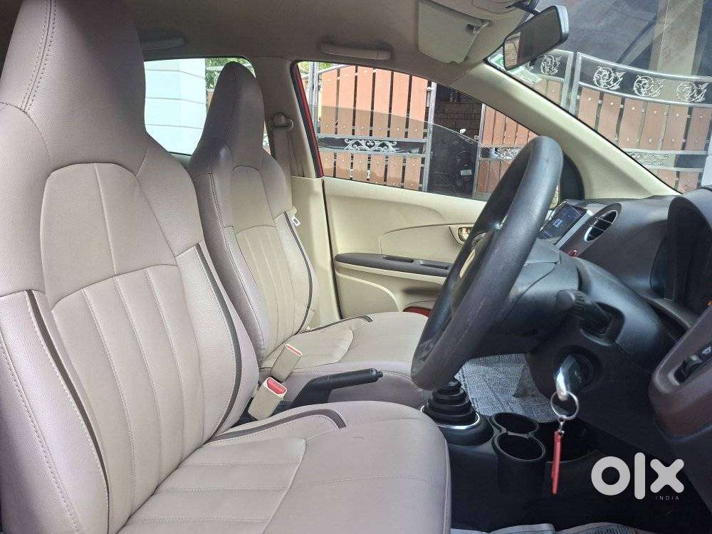 Honda Brio V Mt, 2012, Petrol