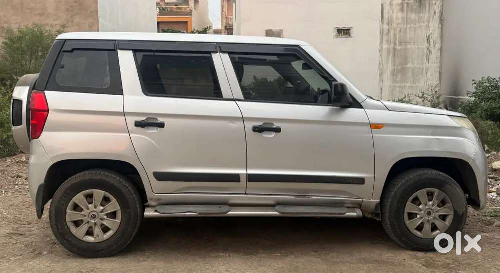 Mahindra Tuv 300 2017
