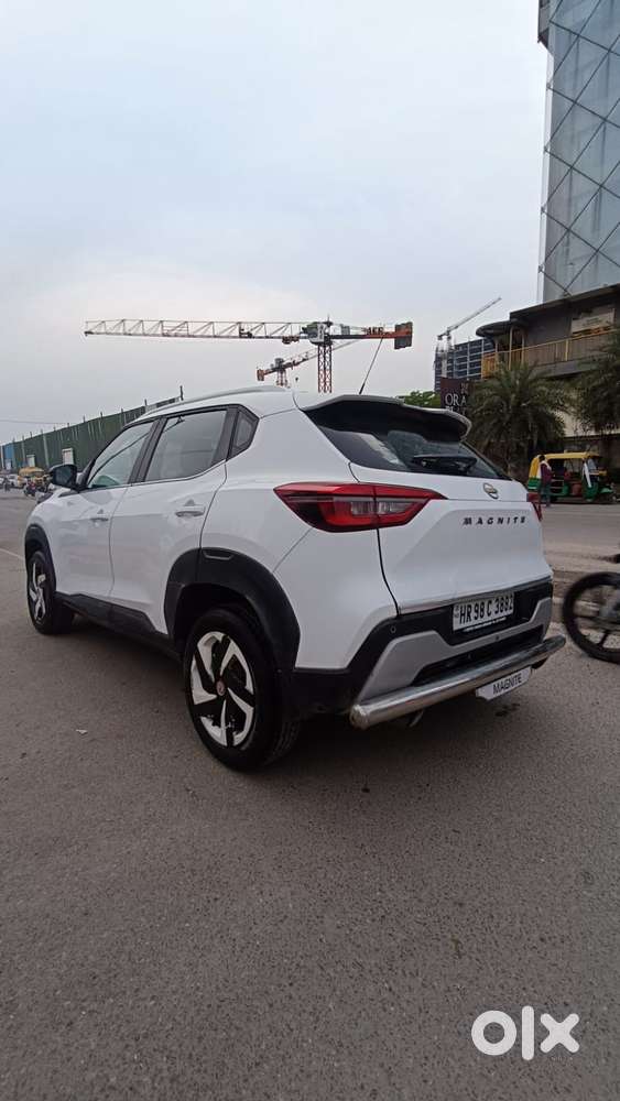 Nissan Magnite 1.0 Xv Executive, 2021, Petrol