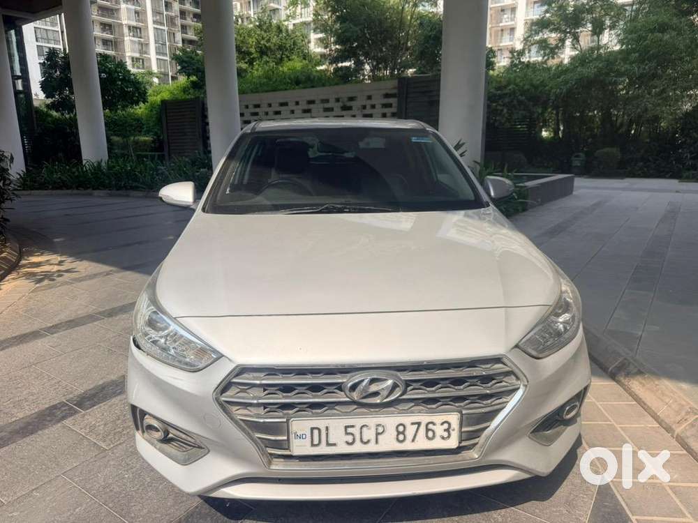 Hyundai Automatic Petrol 2018  Top Model - Single Owner Well Kept