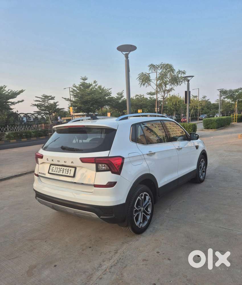 Skoda Kushaq 1.0 Tsi Style At, 2022, Petrol