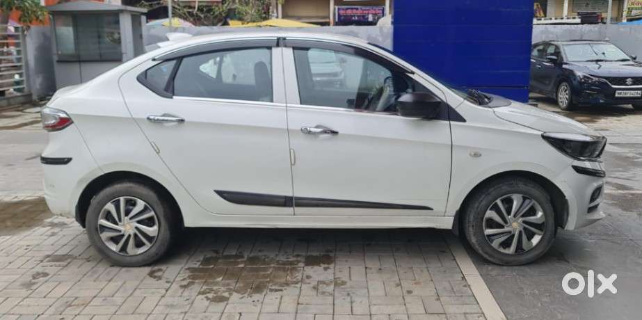 Tata Tigor Xe, 2021, Petrol