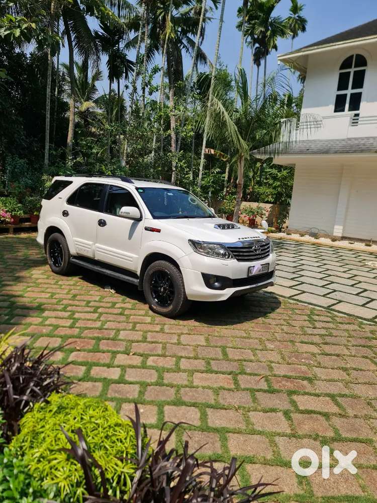 Toyota Fortuner A/t