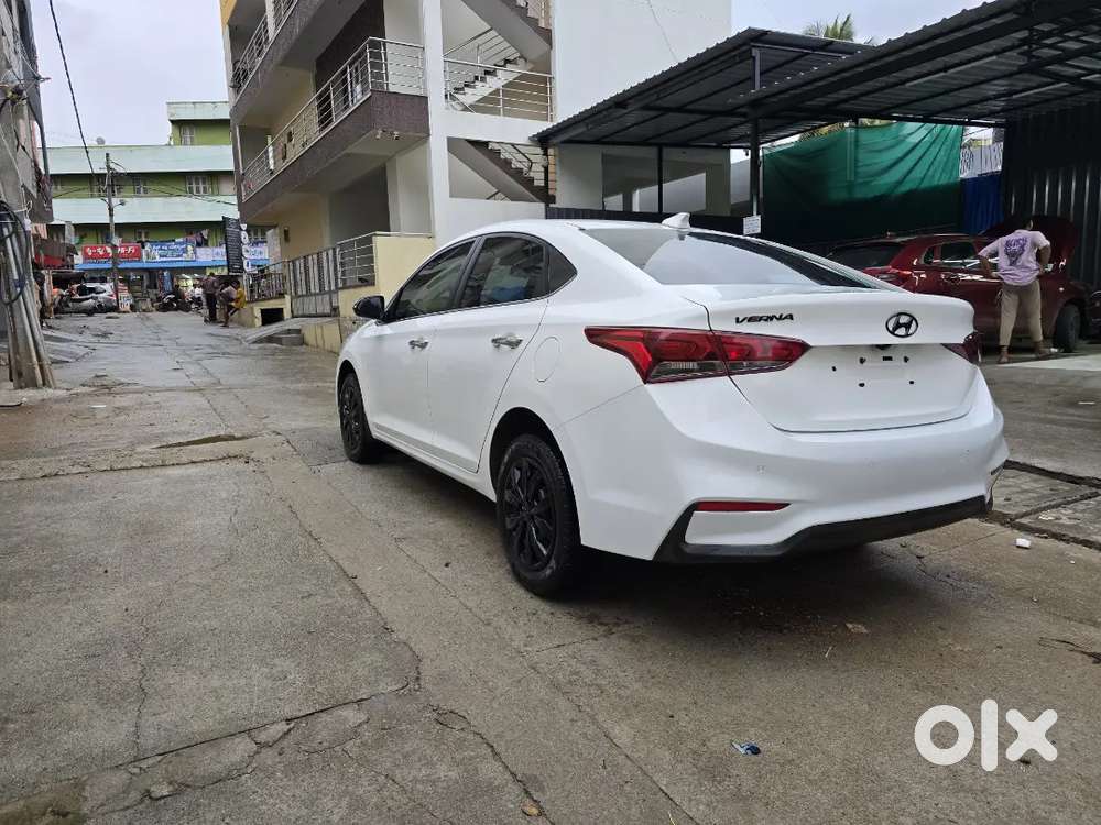 Hyundai Verna Vtvt 1.4ex 2018