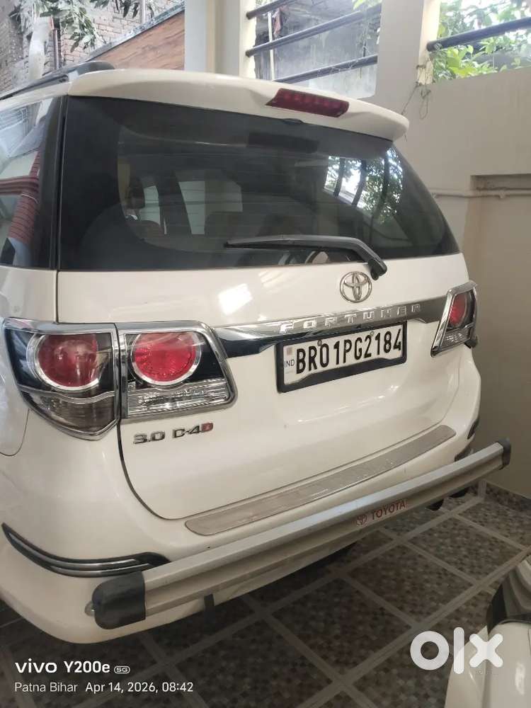 Toyota Fortuner 2015