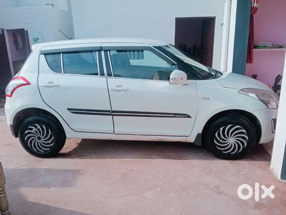 Maruti Suzuki Swift 2016
