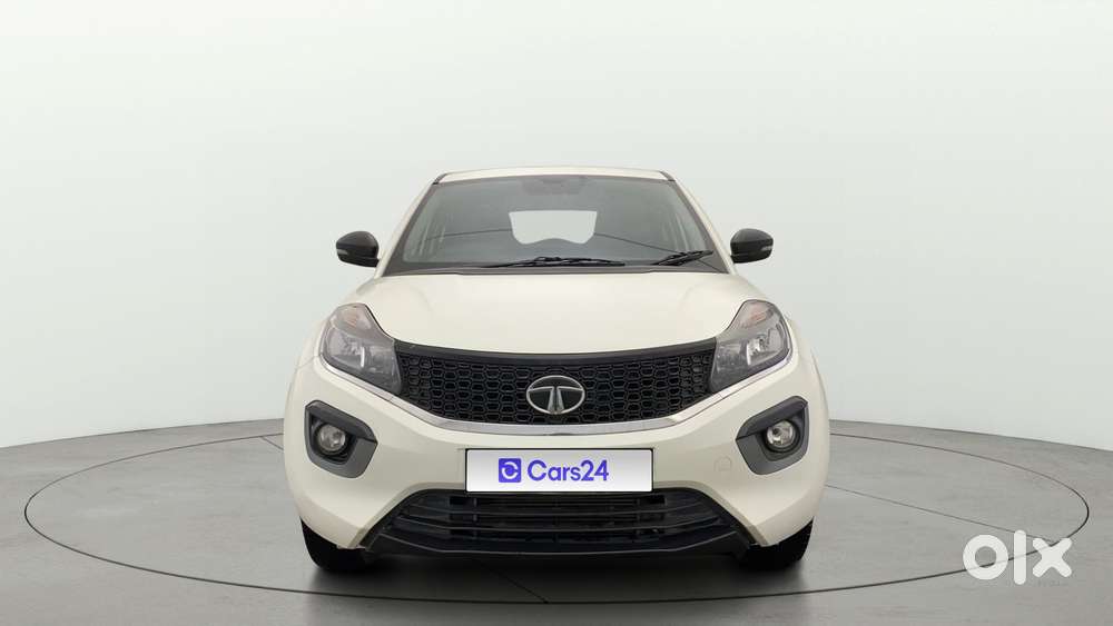 Tata Nexon 1.2 Revotron Xma, 2019, Petrol
