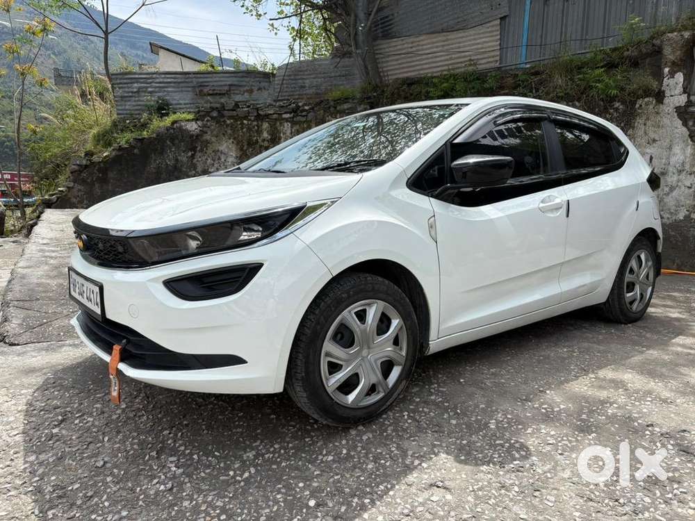 Tata Altroz 2024 Petrol Brand New Condition