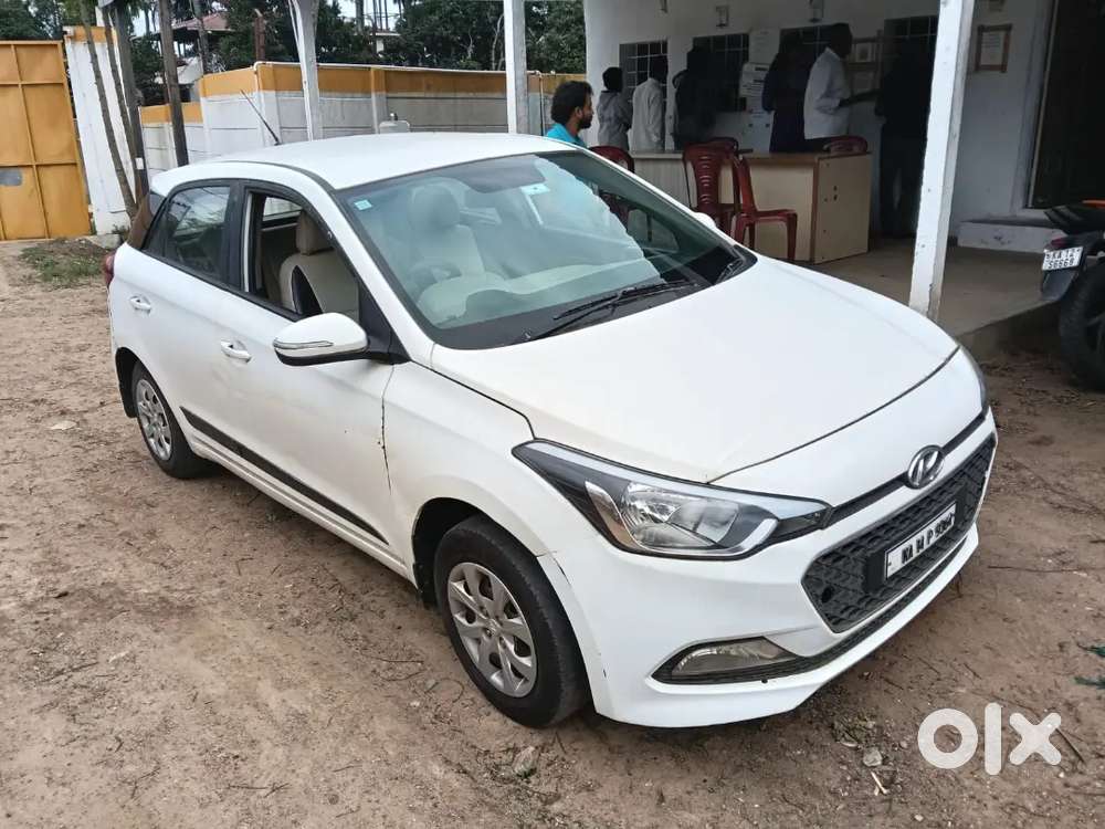 Hyundai I20 Petrol Spotz 2017