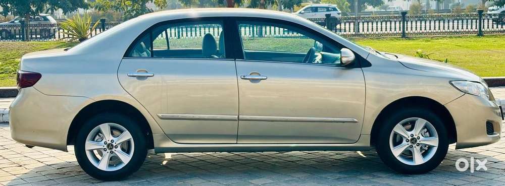 Toyota Corolla Altis J, 2010, Diesel