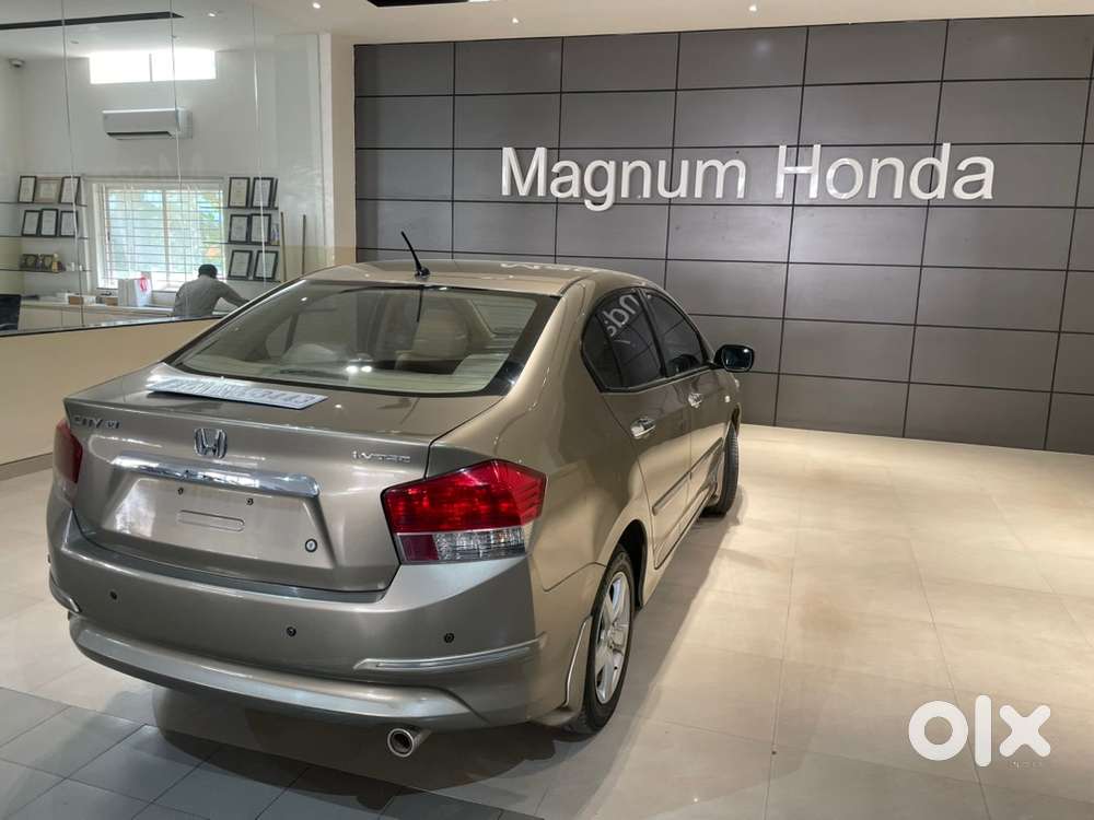 Mint 2011 Honda City I-vtec V (top-end)  65k Kms  5-yr Fitness