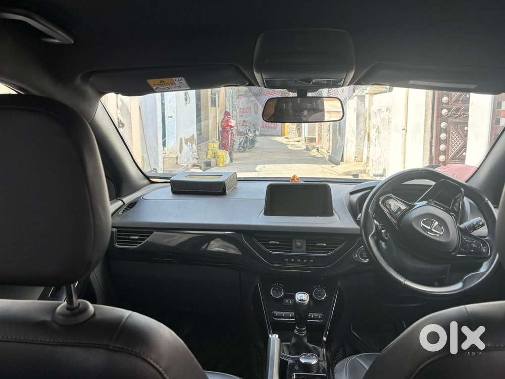 Tata Nexon Petrol Manual 2023