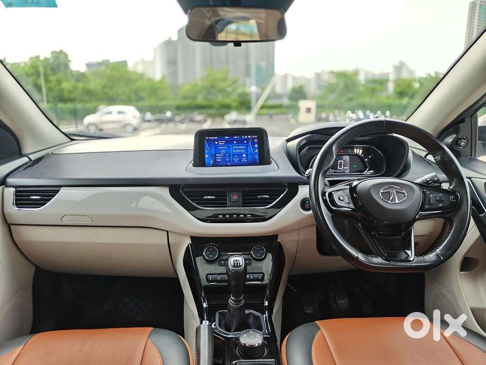 Tata Nexon Xz Plus (hs), 2022, Petrol