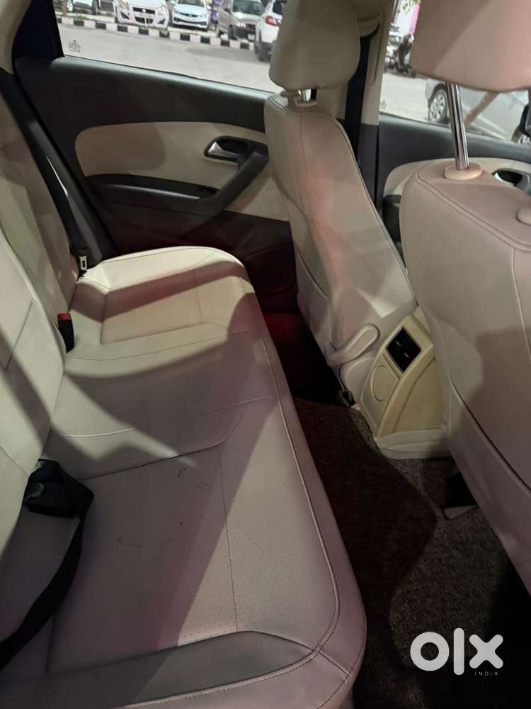 Volkswagen Vento 2010-2013 Diesel Highline, 2012, Diesel