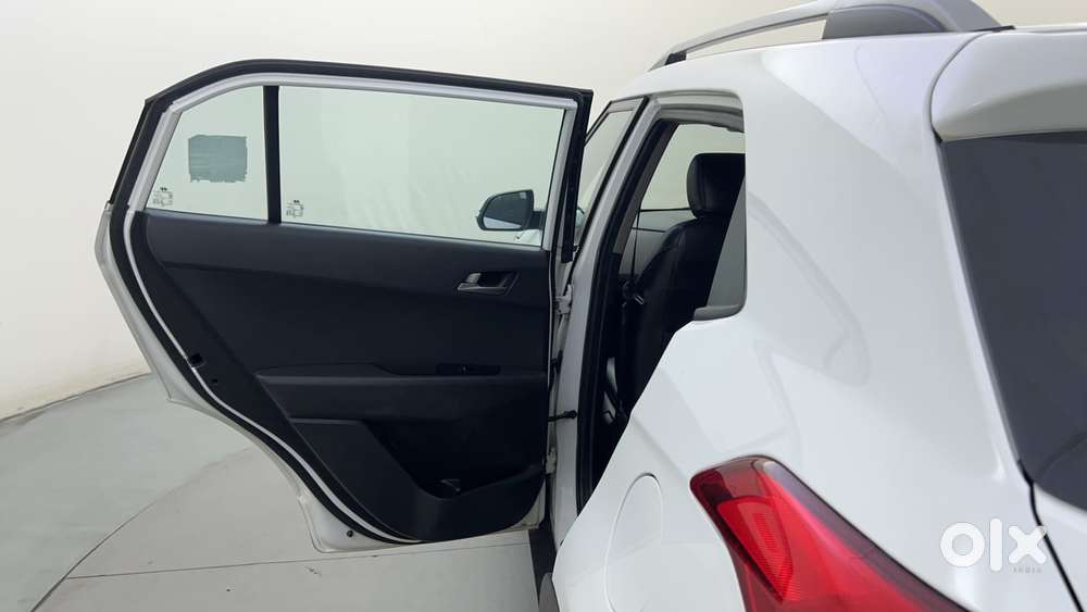 Hyundai Creta 1.6 Sx Plus Petrol At, 2017, Petrol
