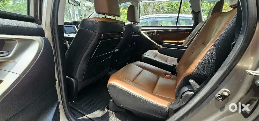 Toyota Innova Crysta 2018 Diesel 155000 Km Driven