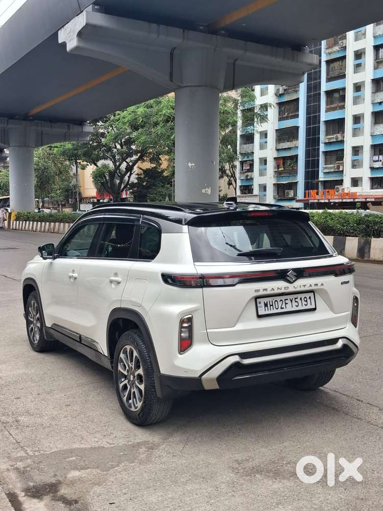 Maruti Suzuki Grand Vitara 1.5 Alpha Smart Hybrid At, 2023, Petrol
