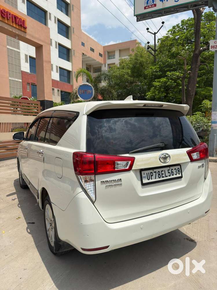 Toyota Innova Crysta 2.8 Z, 2016, Diesel