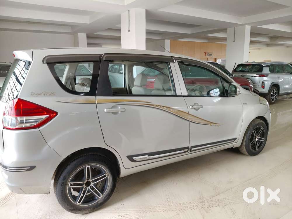 Maruti Suzuki Ertiga Vxi Abs, 2013, Petrol