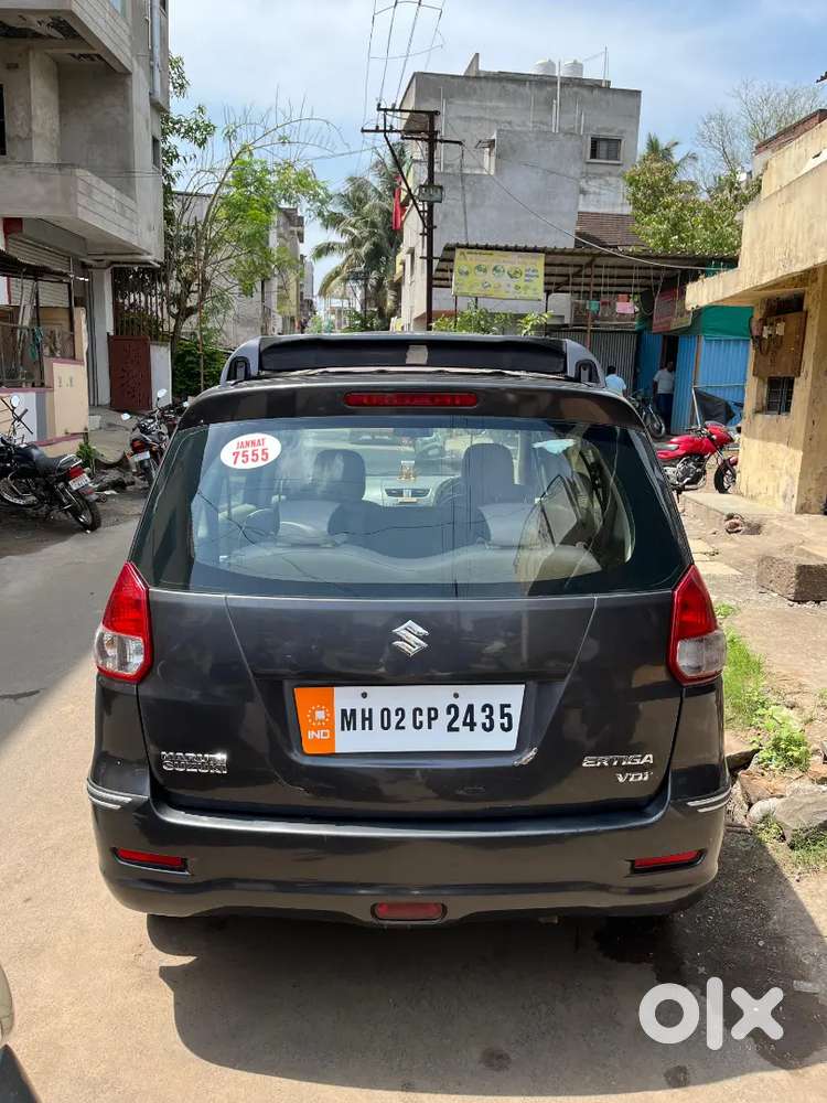 Maruti Ertiga Grey