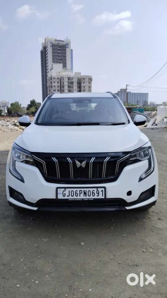Mahindra Xuv700 2.2 Ax 7 Diesel At Str, 2023, Diesel