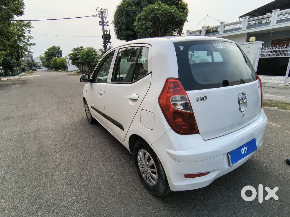 Hyundai I10 Sportz, 2012, Petrol
