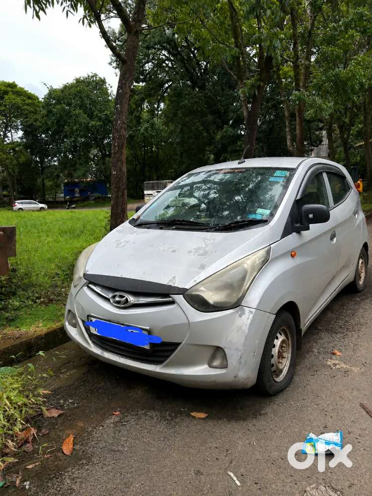 Eon Magna Petrol