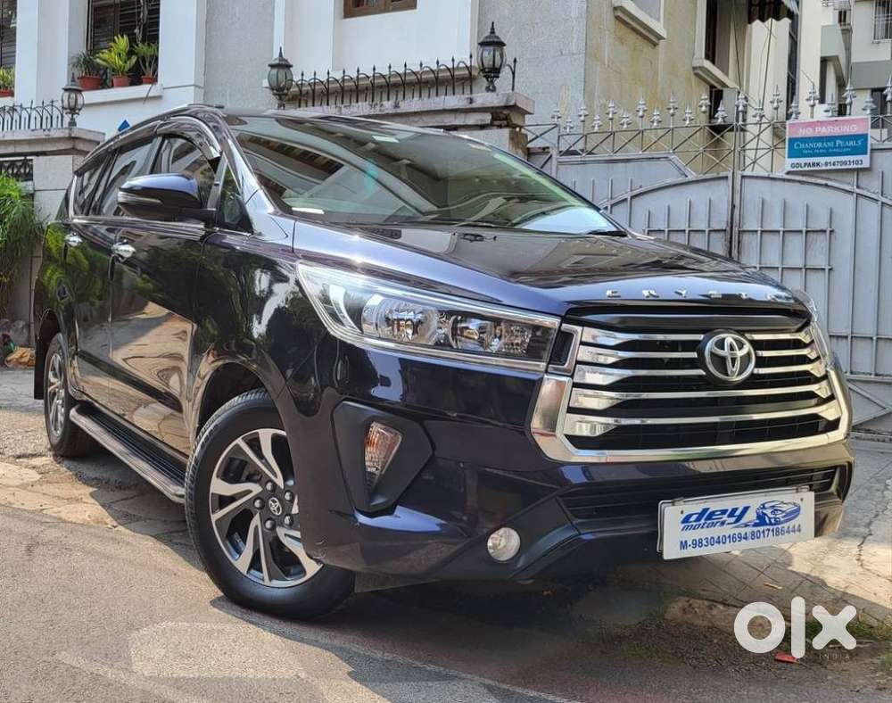 Toyota Innova Crysta [2020-ongoing] 2.4 Gx 8 Str, 2022, Diesel