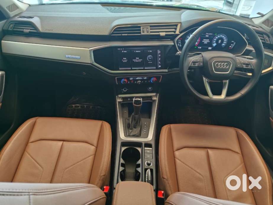 Audi Q3 40 Tfsi Premium Plus, 2024, Petrol
