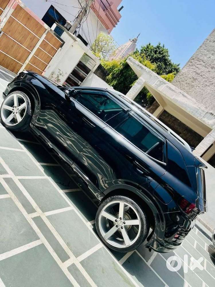 Hyundai Venue 1.0 Sx (o) Turbo Dct Dual Tone, 2023, Petrol